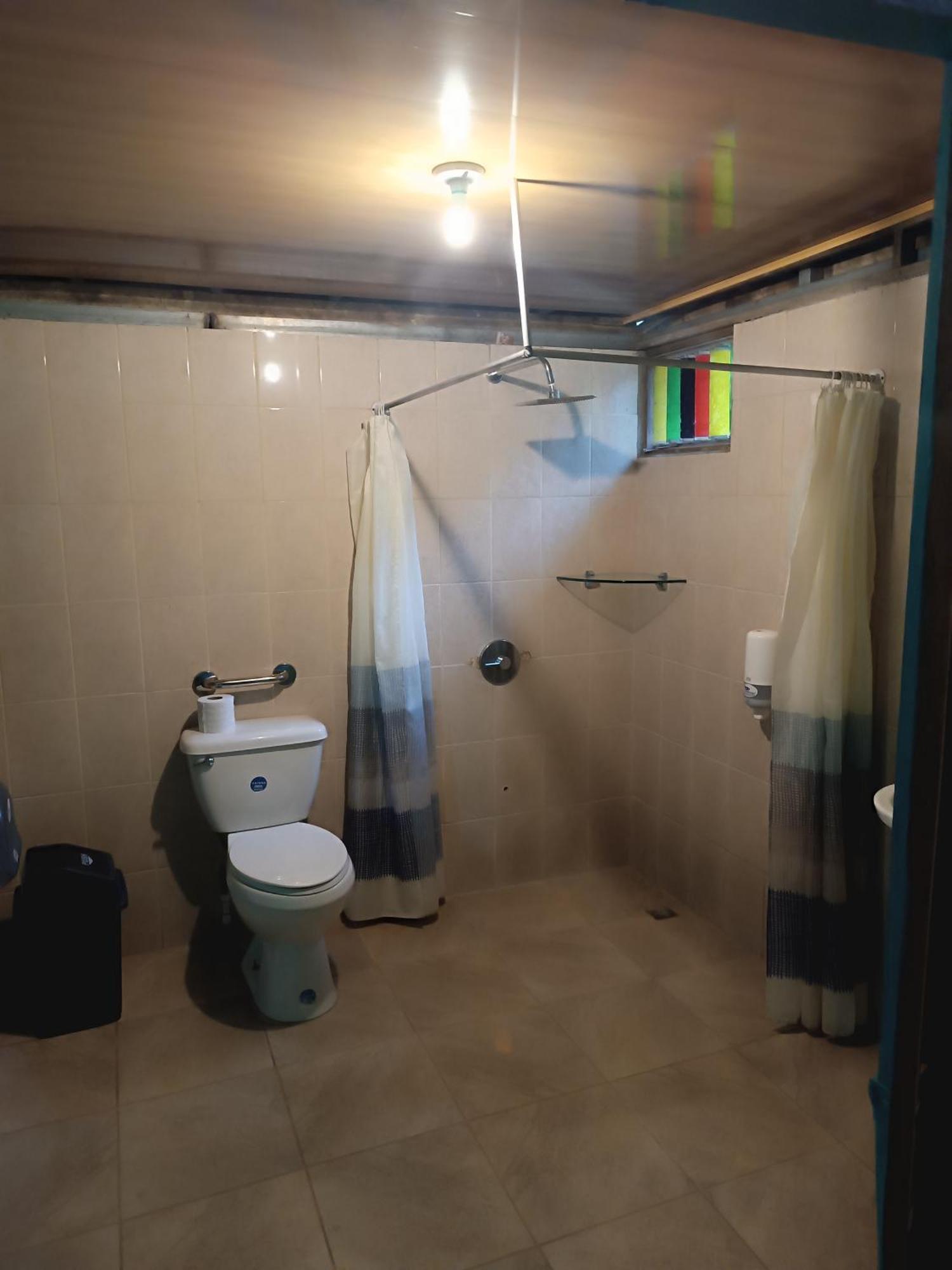 Hostel Monteverde Backpackers Eksteriør billede