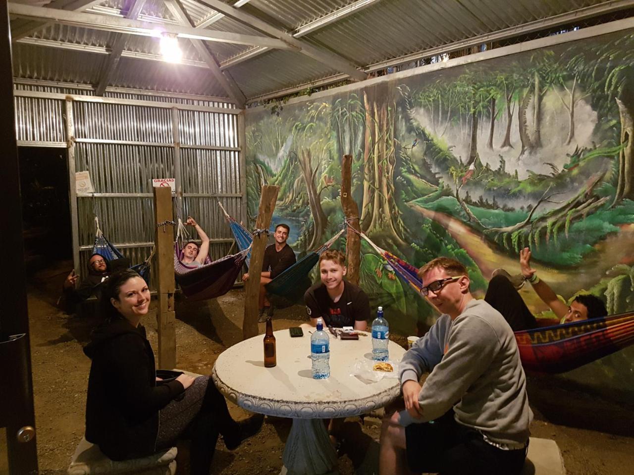 Hostel Monteverde Backpackers Eksteriør billede